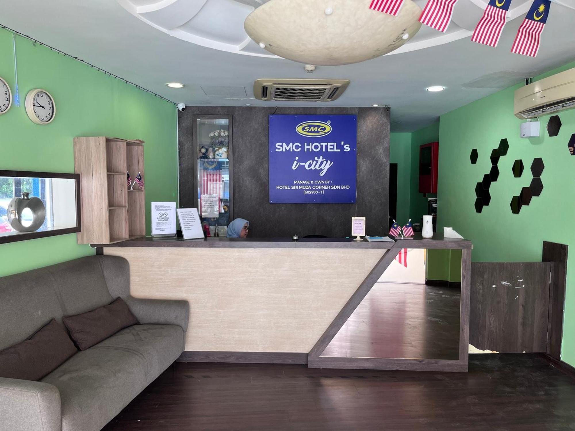 Oyo 90894 Hotel Smc I-City Shah Alam Exterior photo