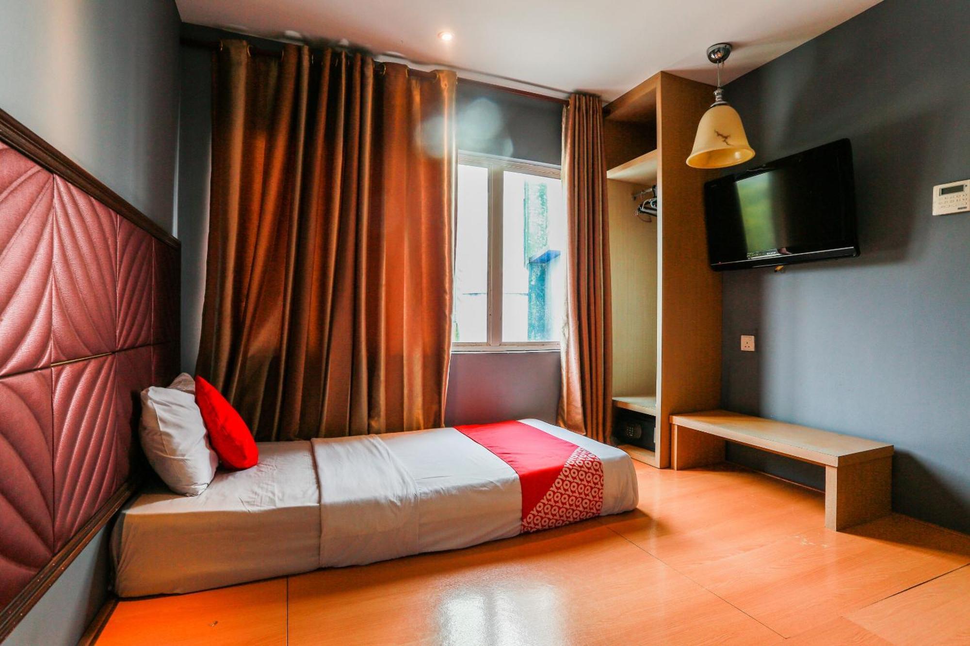 Oyo 90894 Hotel Smc I-City Shah Alam Exterior photo